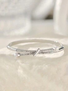 1pc Glamorous Zinc Alloy Rhinestone & Faux Pearl Decor Bangle For Women For Gift Winter Gifts - Silver - View 3