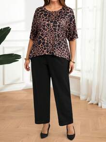 EMERY ROSE 2pcs Plus Size Women Full Print Short Sleeve Top And Pants Set,Elegant Women Clothes,Summer Outfits For Women/Summer,Summer Clothes,Vacation Outfits Woman / Vacation,Modest Clothes - Multicolor - View 3