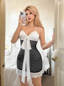 Sweetina Đầm ren mini buộc dây phía trước màu tương phản dành cho nữ - Đen và trắng - Xem 4