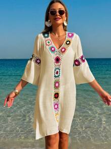 Swim Vcay 女士夏季服装女式 V 领 3/4 袖钩针花朵随机颜色侧开衩宽松束腰罩衫连衣裙，适合夏季海滩度假 - 杏色 - 查看 4