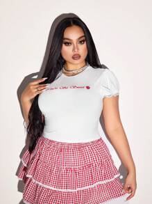 SHEIN ICON Maglietta con maniche a palloncino e stampa slogan con fragola, per taglie comode, primavera/estate