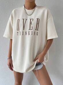 Chiquease Camiseta holgada de mujer con cuello redondo y manga de hombro caído, con estampado del eslogan "Pienso demasiado", para camisetas gráficas de mujer en verano