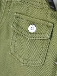 SHEIN 2pcs/Set Baby Boy Green Denim Short Sleeve Shirt & Ripped Frayed Straight Legs Loose Fit Shorts Set,For Baby Indoor/Outdoor Spring/Summer Clothes Outfits - Green - View 5