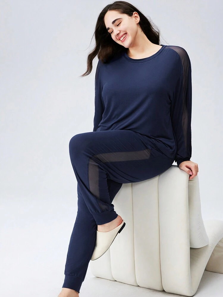 Cloud Soft Plus Mesh Detail Crewneck & Pants PJ Set
