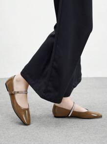 CUCCOO BIZCHIC 橄榄绿油牛皮 PU 女士方头水钻装饰简约舒适平底鞋 - 橄欖綠 - 查看 5