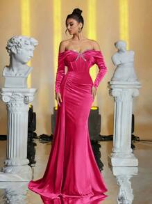 Glamrae 优雅奢华露肩袖口褶皱设计弹力天鹅绒针织面料奢华缀饰侧褶鱼尾裙，婚礼宾客礼服，适合婚礼、联欢会、派对和特殊活动等正式场合，派对礼服，晚礼服 - 玫紅色 - 查看 1