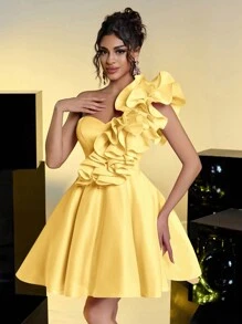 Lovelzi Elegant Romantic 3D Ruffled Decor Strapless Wide A-Line Fitted Bodice Party Gown, Party Dress, Wedding Guest Cocktail Dress - Yellow - View 2