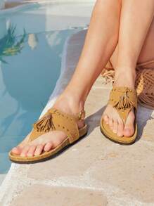 Styleloop Women's New Brown Rivet Tassel Decor Back Strap Thong Soft Cork Sandals, Luxury Fashion Versatile Casual Beach Retro Boho Style Lightweight Outdoor Holiday Flat Sandals - Brown - View 1