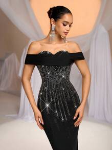 Glamrae Elegant Black Handmade Hot Diamond Sexy One Shoulder Pleated Fishtail Skirt With Train Suitable For Valentine's Day Party Dinner Dress - Black - View 1