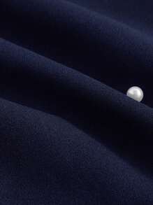 SHEIN MOD 女式海军蓝迷你连衣裙，搭配米色蝴蝶结和珍珠装饰，冬季短裙，正式礼服，节日礼服，圣诞派对礼服，新年前夜礼服 - 藏蓝色 - 查看 4