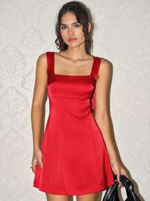Easelle 女式红色缎面露背系带连衣裙 - 紅色 - 查看 6