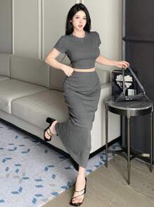 Joudiya Women's 2 Pieces Set: Solid Color Fitted Short Sleeve Top And Skirt Lounge Sets For Women - Grey - View 4
