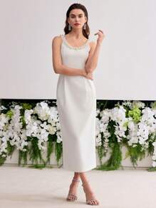 MOTF PREMIUM VESTIDO CON DECORACIÓN DE PERLA ARTIFICIAL