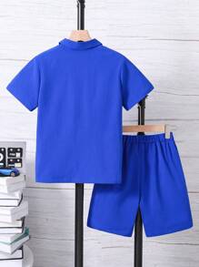 SHEIN 2入組簡約短袖襯衫和短褲裝套裝，適用於青少年男孩 - 藍色 - 查看 2