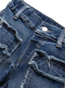 SHEIN 童装街头风破洞毛边水洗高弹修身蓝色牛仔裤，适合春夏穿着 - 中等水洗藍 - 查看 4