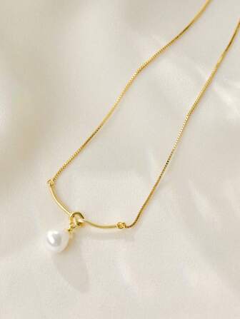 1pc Elegant And Delicate Faux Pearl Rope Ends With Moon Pendant Necklace, Clavicle Chain, Gift