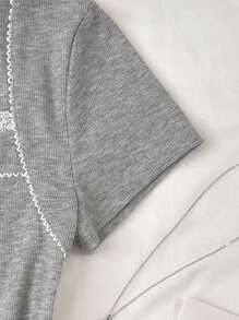 SHEIN Teen Girls Soft Gray Sweet Vintage Style Cute Lace Ruffle Bow Short Sleeve Ribbed Stretchy T-Shirt, For Lounging & Casual Wear, Spring/Summer