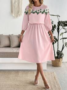 SHEIN Clasi Abito elegante da donna in chiffon con patchwork, ricamo floreale, collo rotondo, maniche a 3/4 e maniche a lanterna - Rosa - Visualizzare 4