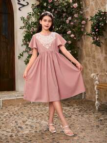 SHEIN 2pcs Chiffon Sister Matching Outfits: Lace Panel Waist Elastic Ruched A-Line Midi Skirt + Ruffle Trim Sleeve Dress, Suitable For Outing & Party, Summer - Beige - View 7