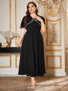 Modelyn Plus Size Solid Color Embroidered Contrast Color Abaya Dress - Black - View 1