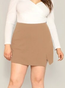 SHEIN Frenchy Plus Size Women's Spring And Summer Fashion Casual Comfortable Basic Versatile Daily Khaki Skirt Pants,Women Bottom,Summer Outfits,Curve Shorts