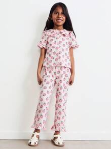 SHEIN Young Girls Set Of Raspberry Print Ruffled Collar Loose Blouse And Elastic Waist Flared Leg Pants With Ruffle Hem, Casual Cute Style For Spring