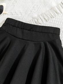 2pcs Baby Girls' Fashionable Simple Black & White Color Block Mini Skirt Set, Summer - Black and White - View 4