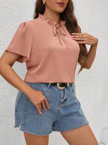 SHEIN Clasi Blusa de manga abullonada con cuello anudado de unicolor para tallas grandes, de estilo casual de verano
