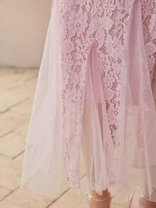 MOTF PREMIUM VESTIDO CORTE SESGADO DE CONTRASTE DE ENCAJE Y MALLA - Rosa - Ver 2