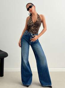 RueChic Women's Flared Pockets Casual Versatile Denim Jeans - Medium Wash - View 1