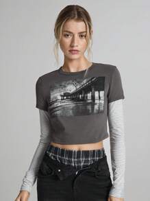 Easelle 女士灰色条纹拼布短款 T 恤，休闲