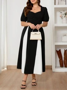 SHEIN Frenchy Consultar la guía de tallas con cartas de colores, cintura elástica, sin cremallera - Blanco y Negro - Ver 1