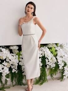 MOTF PREMIUM VESTIDO CON DECORACIÓN DE PERLA ARTIFICIAL