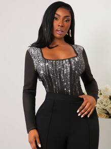SHEIN SXY Plus Size Women Shiny Graphic Square Collar Long Sleeve Bodysuit