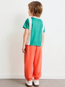 SHEIN Young Boys 2 Pieces Outfit: Short Sleeve T-Shirt And Pants, Casual And Fashionable For Everyday Wear - Multicolor - View 2
