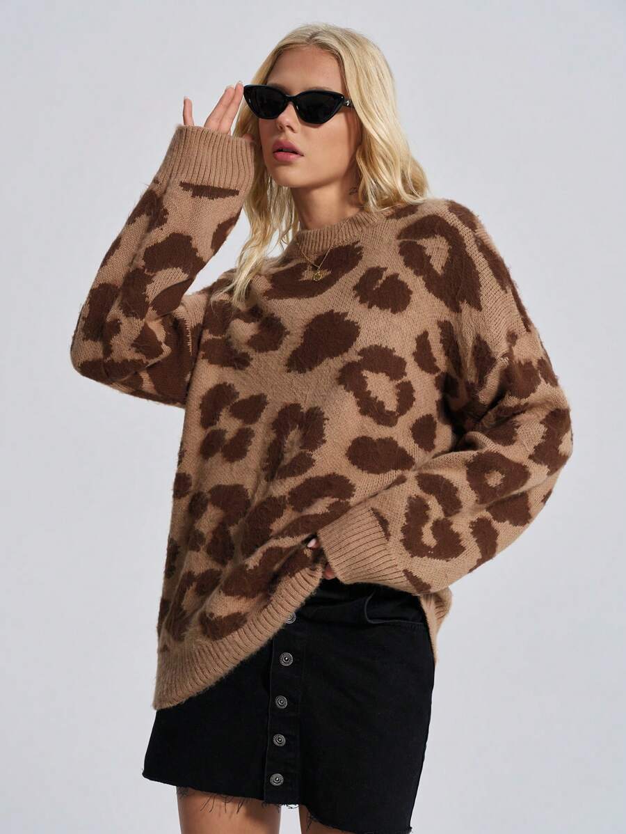 EURMUSE 秋冬豹纹提花落肩宽松休闲毛衣 - 棕色 - 查看 1