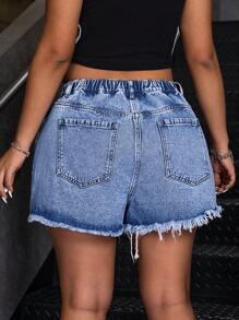 SHEIN ICON 大码女式口袋做旧毛边牛仔短裤 - 淺色水洗藍 - 查看 2