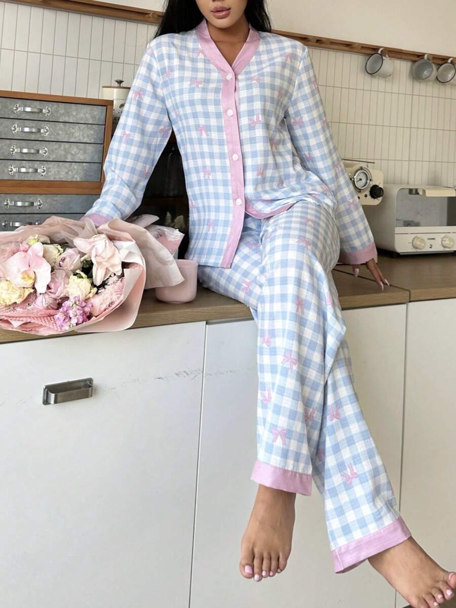 Sweet Bowknot & Plaid Pattern Women Pajama Set - Multicolor - View 1
