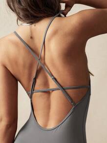 VARSITIE 吊带大露背短款修身女士运动连体裤 - 灰色 - 查看 7