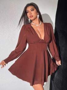 Viva Relle Plus Size Elegante Sexy Effen Diepe V-hals Pofmouw Mini Jurk