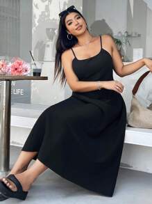 SHEIN EZwear Đầm dài chữ A dây mảnh màu đen cỡ lớn - màu đen - Xem 4