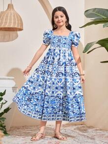 SHEIN Tween Girls Blue & White Porcelain Floral Print Gigot Sleeve Loose Fit A-Line Dress, Adorable Vacation Dress, Suitable For Spring Outing & Holiday