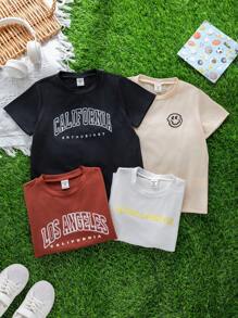 Compra 2 y llévate 1 gratis. Paquete de 3 camisetas de niño casual y deportivo con estampado de texto, un conjunto eficiente de gran valor adecuado para niños para volver al colegio, fiestas, eventos, diario, escuela y viajes en primavera y verano