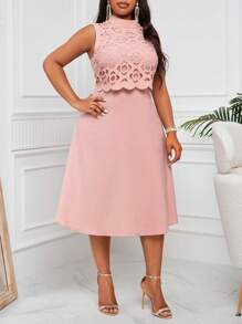 Fleurora Plus Size Laser Cut Ombre Pink Elegant A-Line Mid-Length Dress With Illusion Design - Pink - View 4