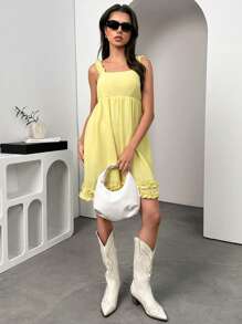 SHEIN Unity Gaun Cami Kasual Warna Polos Sederhana untuk Berpergian - Kuning - View 4