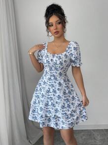 Rafferiza 休闲可爱碎花松紧腰圆领荷叶边下摆短袖女式连衣裙