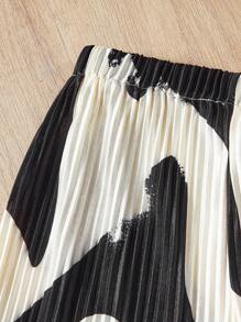 SHEIN Baby Girl Cute Zebra Print Pleat Shirt And Shorts Set, Summer - Black and White - View 3