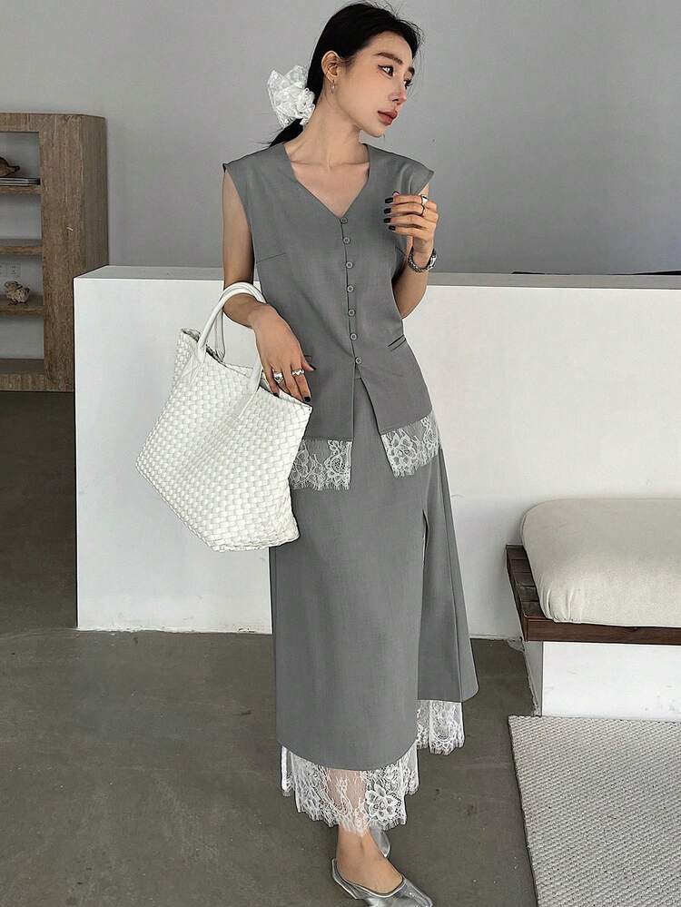 Women's V-Neck Lace Patchwork Cardigan Shirt And Skirt 2 Pieces Set