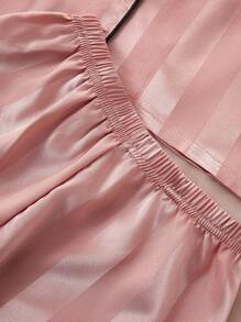 SHEIN 2 件装少女舒适心形刺绣提花条纹粉色睡衣家居服套装、长裤和短袖上衣 - 粉色 - 查看 6