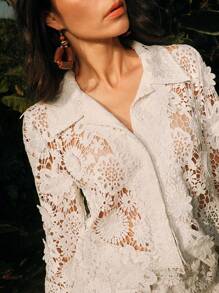 Anewsta Blusa blanca casual y holgada con encaje calado, adecuada para la playa y festivales - Blanco - Ver 5